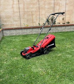 image client 1 Tondeuse sans fil Einhell GE CM 18-33 Li Solo Power X Change