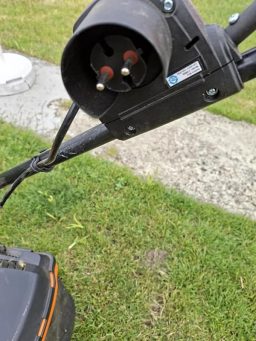 image client 10 Tondeuse Électrique Lawnmaster M2EB1637M
