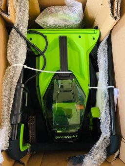 image client 10 Tondeuse À Gazon Électrique Greenworks GD24LM33LT25K4