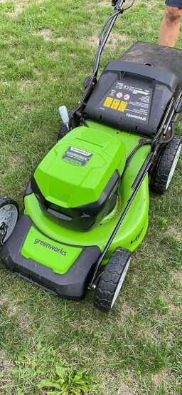 image client 2 Tondeuse sans fil Greenworks GD24X2LM46SPK4X
