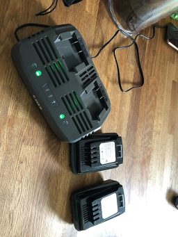 image client 2 Tondeuse sans fil Stiga Alpina AL1 3420 Li Kit