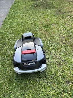 image client 3 Robot Tondeuse Autonome Sunseeker V3