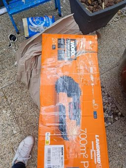 image client 4 Robot Tondeuse Connecté Worx Landroid Plus WR165E