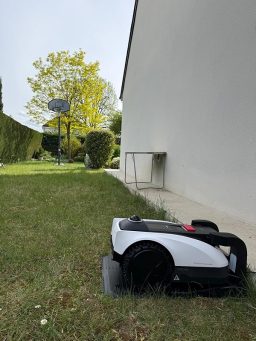 image client 5 Robot Tondeuse ECOVACS Goat O1200 LiDAR Pro