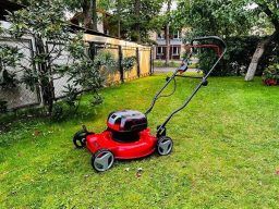 image client 5 Tondeuse à Gazon sans fil Einhell GE CM 36-48 Li M Solo