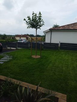 image client 5 Tondeuse sans fil Ryobi RLM18X33B40