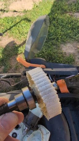 image client 5 Tondeuse À Gazon sans fil WORX Wg734E