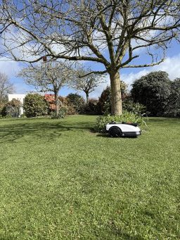image client 8 Robot Tondeuse ECOVACS Goat O1200 LiDAR Pro