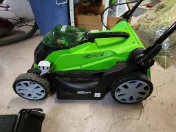 image client 9 Tondeuse sans fil Greenworks G40LM35K2X