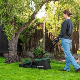 Image du fabricant 2 du Bosch Tondeuse ROTAK18V-34