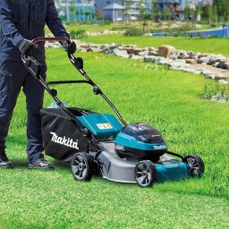 Image du fabricant 2 du Makita DLM466PT2 tondeuse gazon