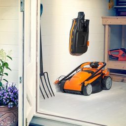 Image du fabricant 2 du Tondeuse LawnMaster MEB1434M compacte
