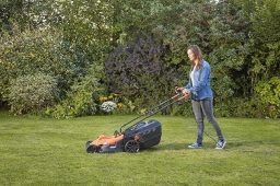 Image du fabricant 4 du Black+Decker Tondeuse Filaire 1600W