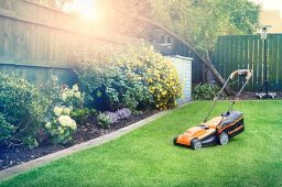 Image du fabricant 5 du Tondeuse LawnMaster MEB1434M compacte